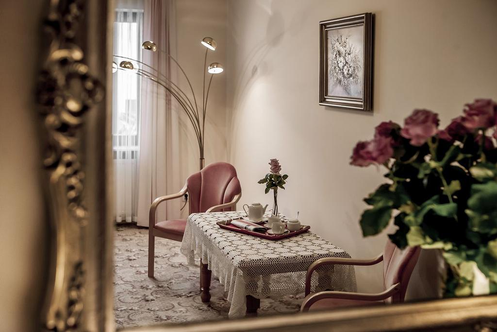 Adler Bed & Breakfast Swarzędz Dış mekan fotoğraf
